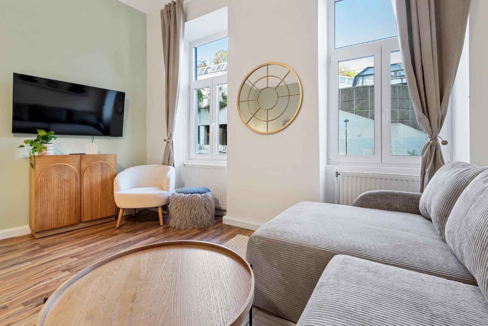Cozy City Apartment - 15 Min To City-Centre - Contactless 24H Check-In Viena Exterior foto