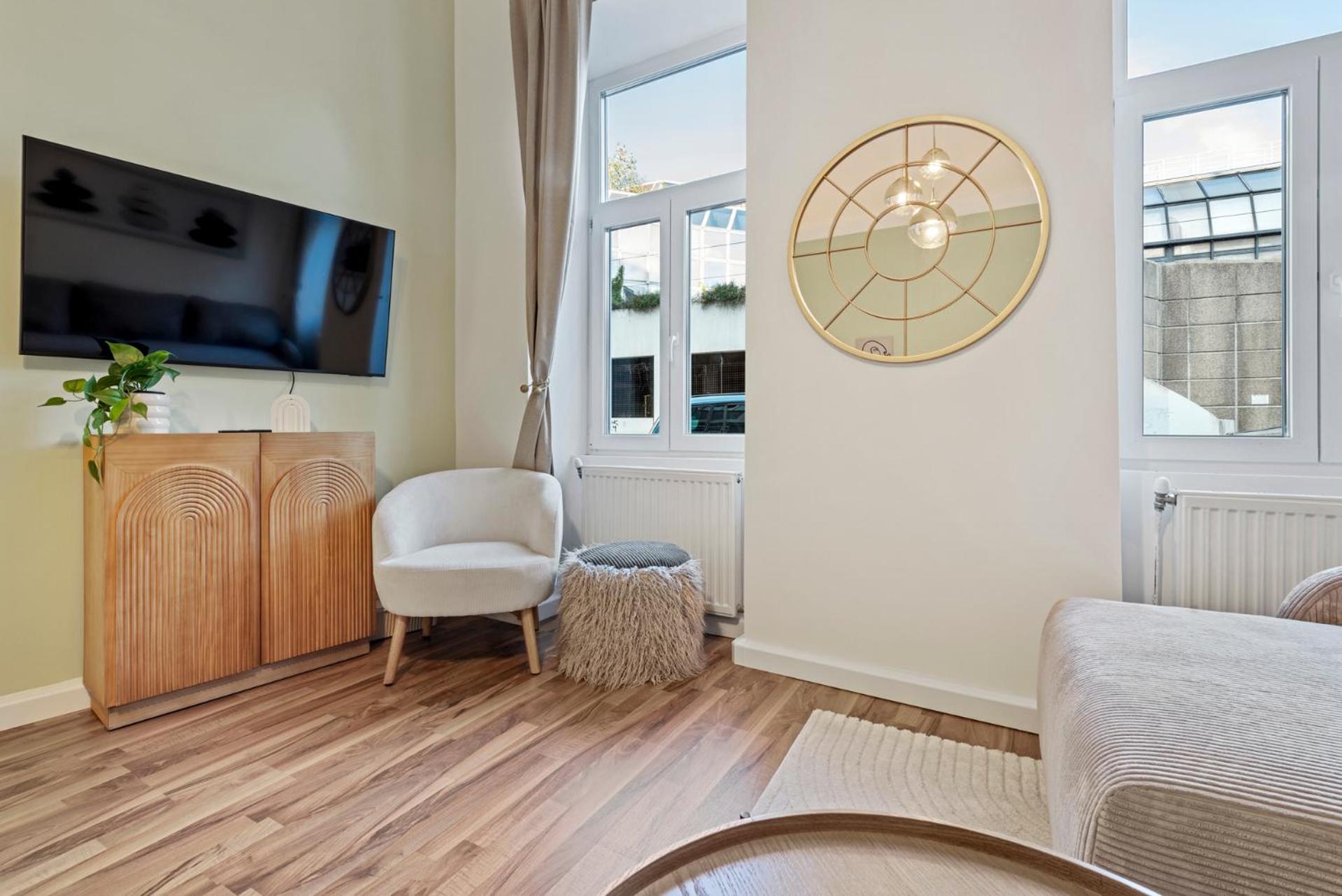 Cozy City Apartment - 15 Min To City-Centre - Contactless 24H Check-In Viena Exterior foto